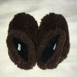 Acorn Toddler Furry Fleece Easy Bootie